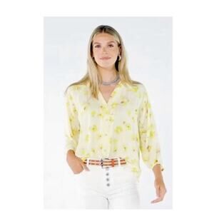 NWT CAbi #6294Women's Multicolor Floral Print Button Front Go To Blouse Top S